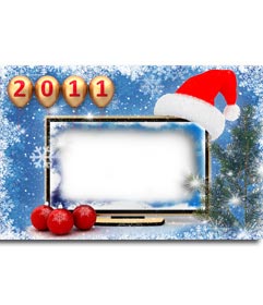 This Christmas card, your photo will be in a wide flat screen within a very Christmas, with gold balloons with the number 2011 in red. We see a Santa Claus hat and red balls, contrasting with the blue background, full of white crystals of ice and