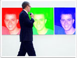 Want to get a picture of a museum? Put your picture in different colors transformed