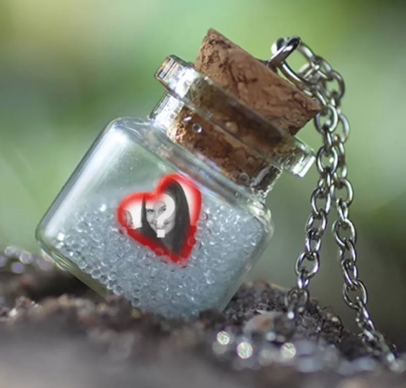 Effect to put your photo inside a bottle in a heart-shaped frame. ..