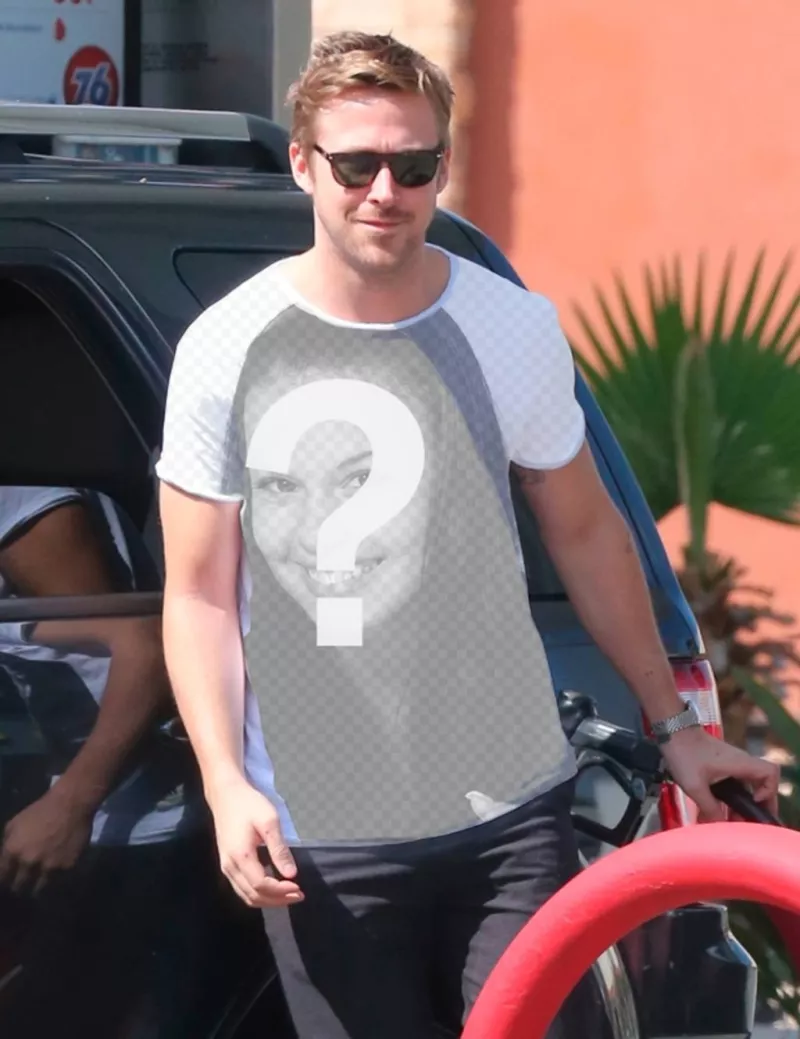 Put your picture on the T-shirt of Ryan Gosling. ..