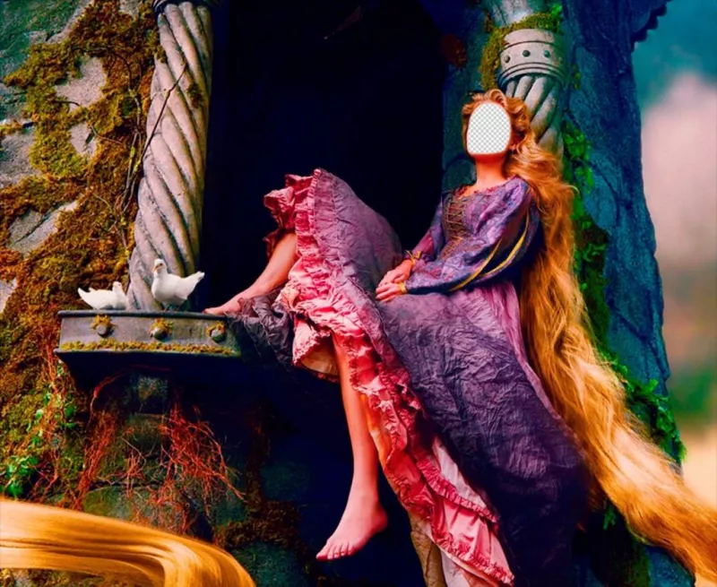 With this photomontage you will be the tale princess Rapunzel in her tower. ..