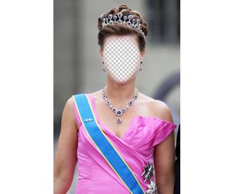 photomontage of princess with crown and dressed in gala to put ur face
