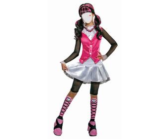 photomontage to be draculaura of monster high dressed in pink