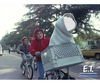photomontage of et to put your face on the alien